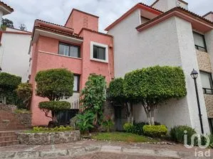 NEX-252524 - Casa en Venta, con 3 recamaras, con 2 baños, con 191 m2 de construcción en Huichapan, CP 16030, Ciudad de México.