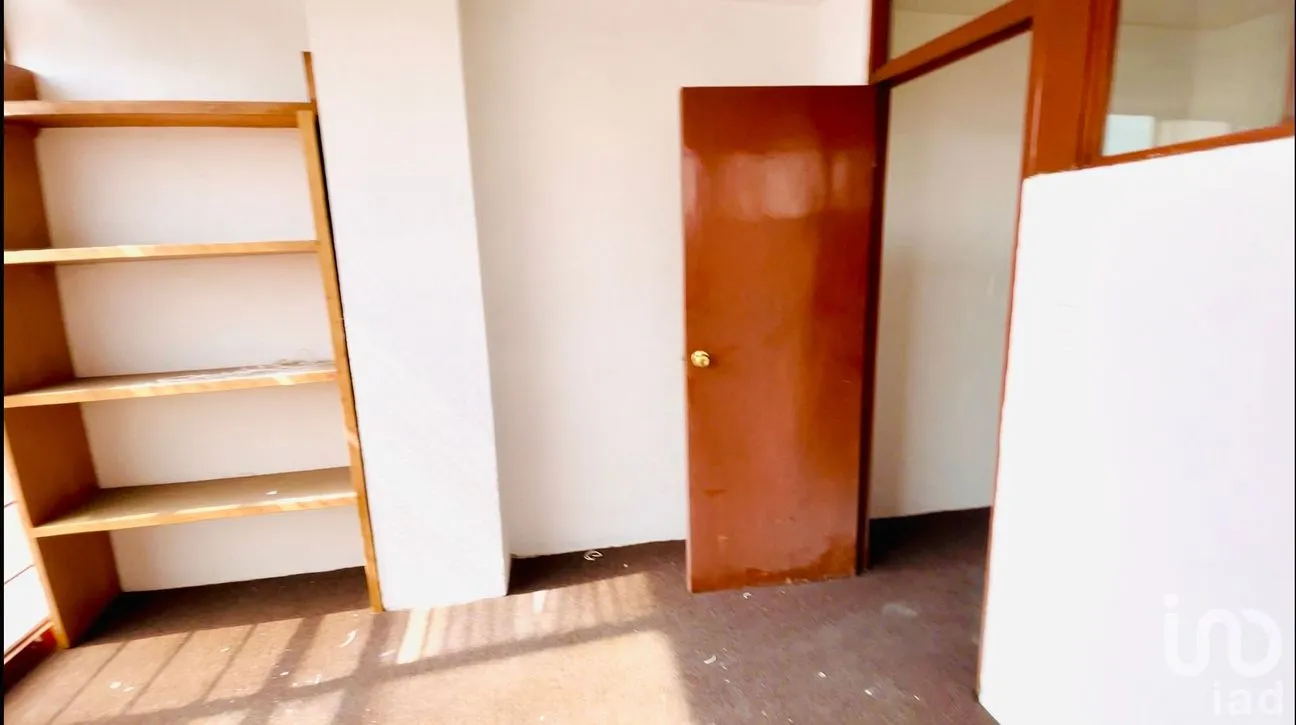 Oficina en Venta en Roma Sur, Cuauhtémoc, Ciudad de México | NEX-243573 | iad México | Foto 7 de 10