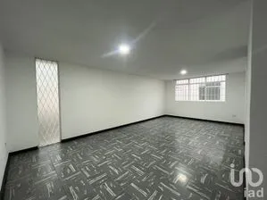 NEX-197912 - Casa en Venta, con 4 recamaras, con 2 baños, con 239 m2 de construcción en Jardines de San Manuel, CP 72570, Puebla.