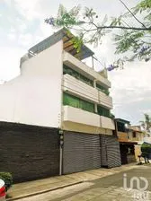 NEX-205299 - Edificio en Venta, con 8 recamaras, con 3 baños, con 370 m2 de construcción.