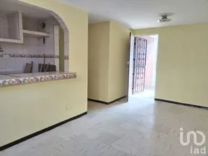 NEX-192733 - Departamento en Venta, con 3 recamaras, con 1 baño, con 86 m2 de construcción en Ampliación COCEM, CP 54913, México.