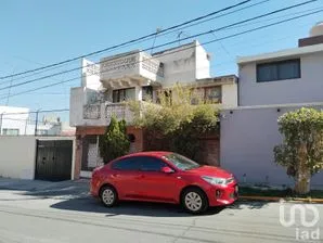 NEX-193421 - Casa en Venta, con 4 recamaras, con 2 baños, con 118 m2 de construcción en Parque Residencial Coacalco 1a Sección, CP 55720, México.