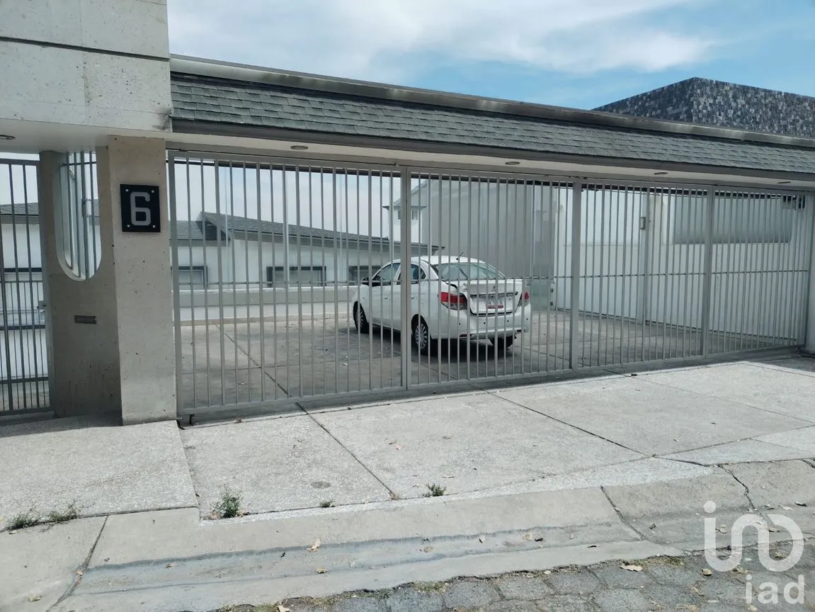 Casa en Renta en Condado de Sayavedra, Atizapán de Zaragoza, México | NEX-256276 | iad México | Foto 3 de 34