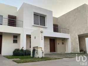 NEX-185967 - Casa en Renta, con 3 recamaras, con 2 baños, con 145 m2 de construcción en San Telmo Residencial, CP 20116, Aguascalientes.