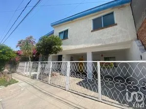 NEX-204119 - Casa en Venta, con 3 recamaras, con 2 baños, con 250 m2 de construcción en Valle de las Trojes, CP 20115, Aguascalientes.