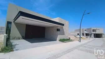 NEX-244047 - Casa en Venta, con 3 recamaras, con 2 baños, con 232 m2 de construcción en Residencial Punta del Cielo, CP 20326, Aguascalientes.
