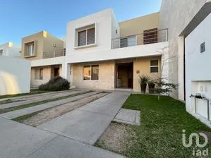 NEX-287812 - Casa en Renta, con 3 recamaras, con 2 baños, con 170 m2 de construcción en San Telmo Residencial, CP 20116, Aguascalientes.