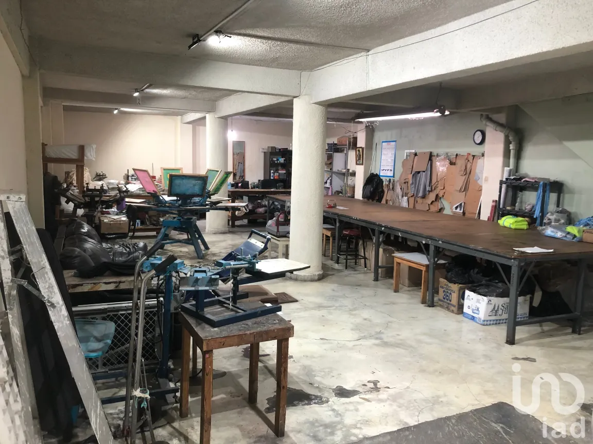 Bodega en Renta en Valentín Gómez Farias, Venustiano Carranza, Ciudad de México | NEX-186464 | iad México | Foto 1 de 12