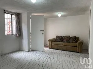 NEX-219757 - Departamento en Venta, con 2 recamaras, con 1 baño, con 50 m2 de construcción en Constitución de la República, CP 07469, Ciudad de México.