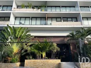 NEX-249013 - Departamento en Venta, con 2 recamaras, con 2 baños, con 92 m2 de construcción en Playa del Carmen Centro, CP 77710, Quintana Roo.