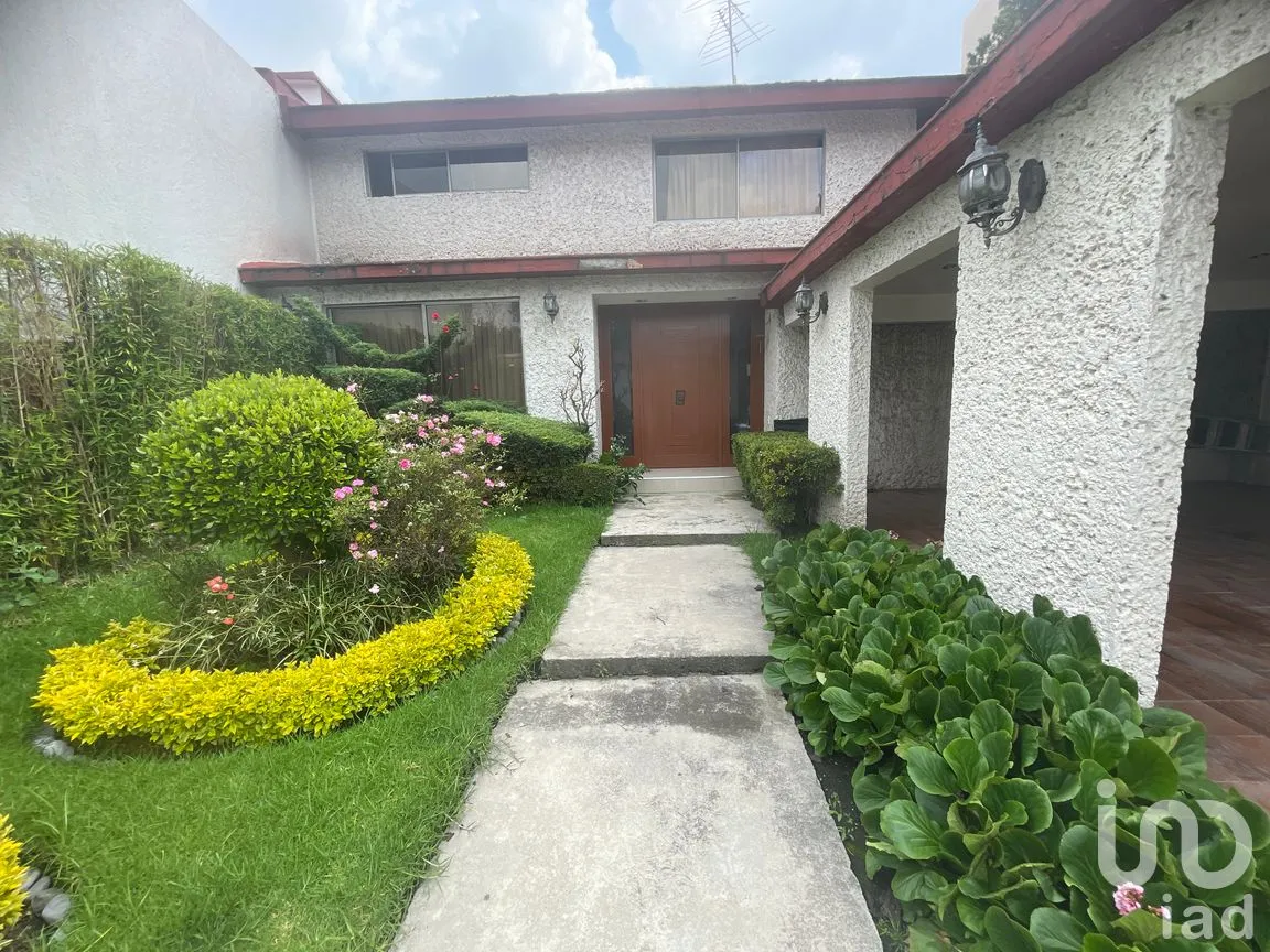 Casa en Venta en Villa Verdún, Álvaro Obregón, Ciudad de México | NEX-257845 | iad México | Foto 3 de 11