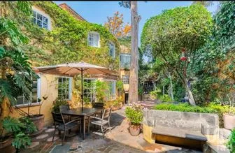 NEX-265038 - Casa en Venta, con 3 recamaras, con 4 baños, con 281 m2 de construcción.