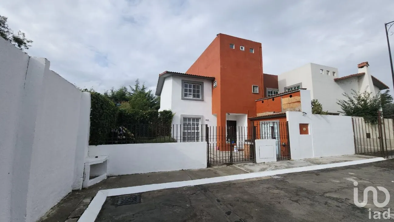 Casa en Venta en Villas del Campo, Calimaya, México | NEX-245295 | iad México | Foto 1 de 19
