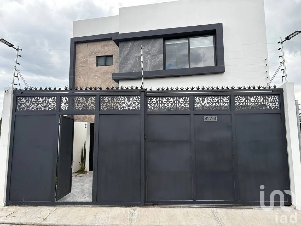 Casa en Venta en San Bernardino Tlaxcalancingo, San Andrés Cholula, Puebla | NEX-303704 | iad México | Foto 1 de 15