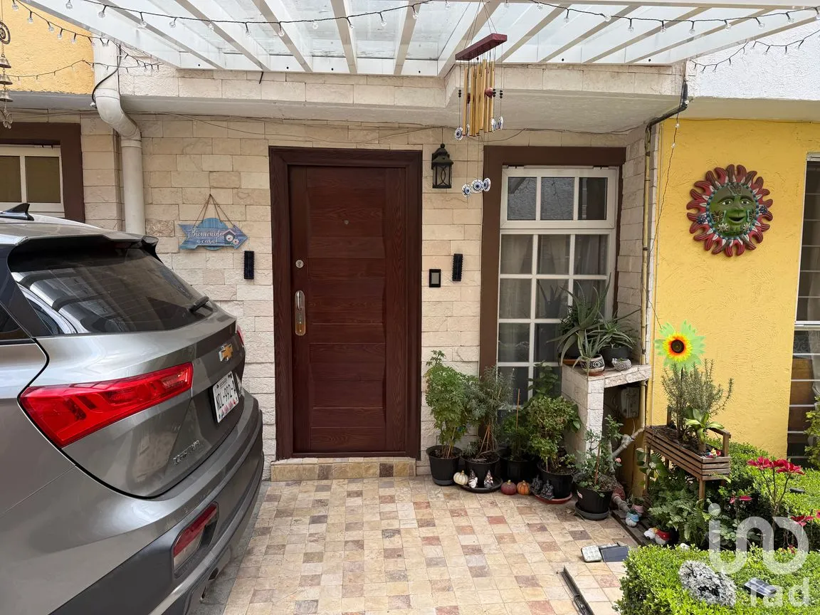 Casa en Venta en Paseos de Taxqueña, Coyoacán, Ciudad de México | NEX-292557 | iad México | Foto 3 de 23