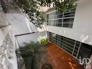 NEX-301615 - Casa en Venta, con 3 recamaras, con 1 baño, con 200 m2 de construcción.