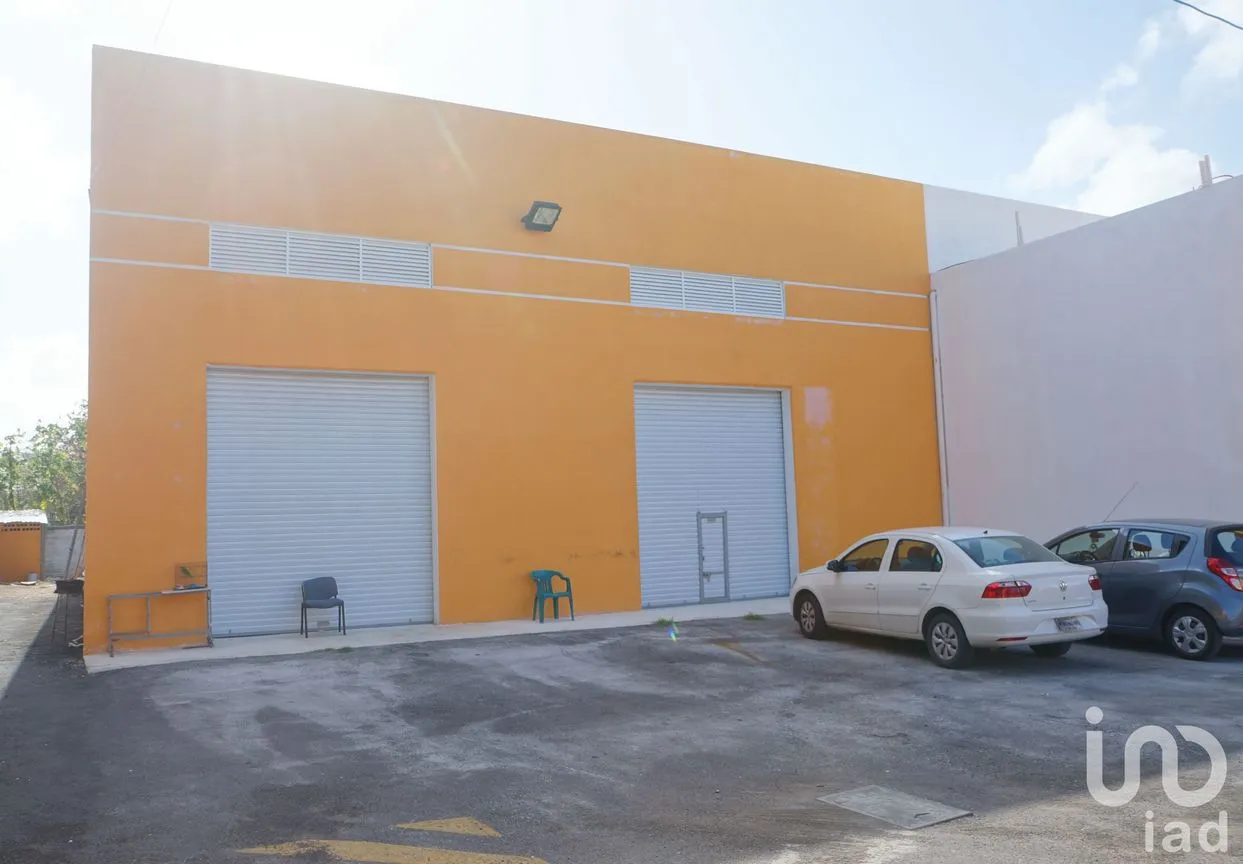 Bodega en Renta en Alfredo V Bonfil, Benito Juárez, Quintana Roo | NEX-13032 | iad México | Foto 2 de 10