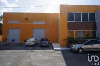 NEX-13032 - Bodega en Renta, con 700 m2 de construcción en Alfredo V Bonfil, CP 77560, Quintana Roo.