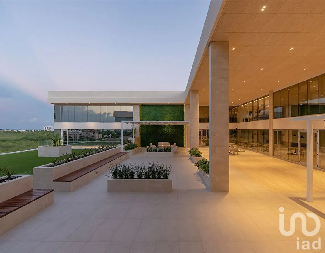 Oficina en Renta en Zona Hotelera, Benito Juárez, Quintana Roo | NEX-178485 | iad México | Foto 3 de 8