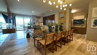 NEX-193685 - Departamento en Venta, con 3 recamaras, con 3 baños, con 207 m2 de construcción en Supermanzana 13, CP 77504, Quintana Roo.