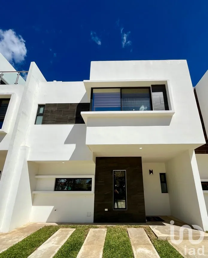 Casa en Venta en Supermanzana 323, Benito Juárez, Quintana Roo | NEX-195466 | iad México | Foto 2 de 11