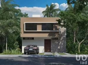 NEX-40812 - Casa en Venta, con 3 recamaras, con 3 baños, con 180 m2 de construcción en Supermanzana 327, CP 77535, Quintana Roo.