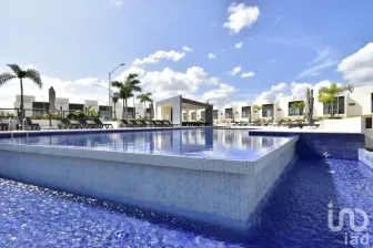 NEX-76305 - Casa en Venta, con 3 recamaras, con 2 baños, con 136 m2 de construcción en Supermanzana 312, CP 77533, Quintana Roo.