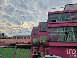 NEX-305832 - Departamento en Venta, con 3 recamaras, con 2 baños, con 105 m2 de construcción.