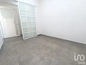 NEX-233214 - Oficina en Renta, con 1 recamara, con 6 m2 de construcción.