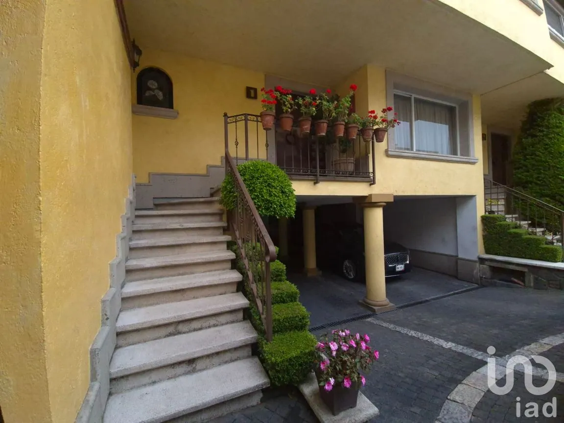 Casa en Venta en Lomas de los Ángeles del Pueblo Tetelpan, Álvaro Obregón, Ciudad de México | NEX-277578 | iad México | Foto 1 de 47