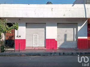NEX-203035 - Local en Renta, con 1 baño, con 350 m2 de construcción en Tapachula Centro, CP 30700, Chiapas.