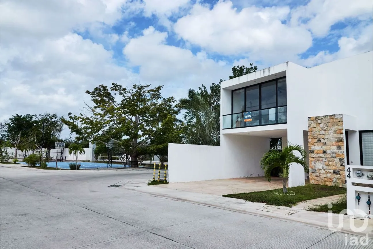 Casa en Venta en Cholul, Mérida, Yucatán | NEX-191924 | iad México | Foto 2 de 31