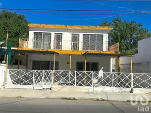 NEX-285530 - Casa en Venta, con 6 recamaras, con 2 baños, con 284 m2 de construcción en Mérida Centro, CP 97000, Yucatán.