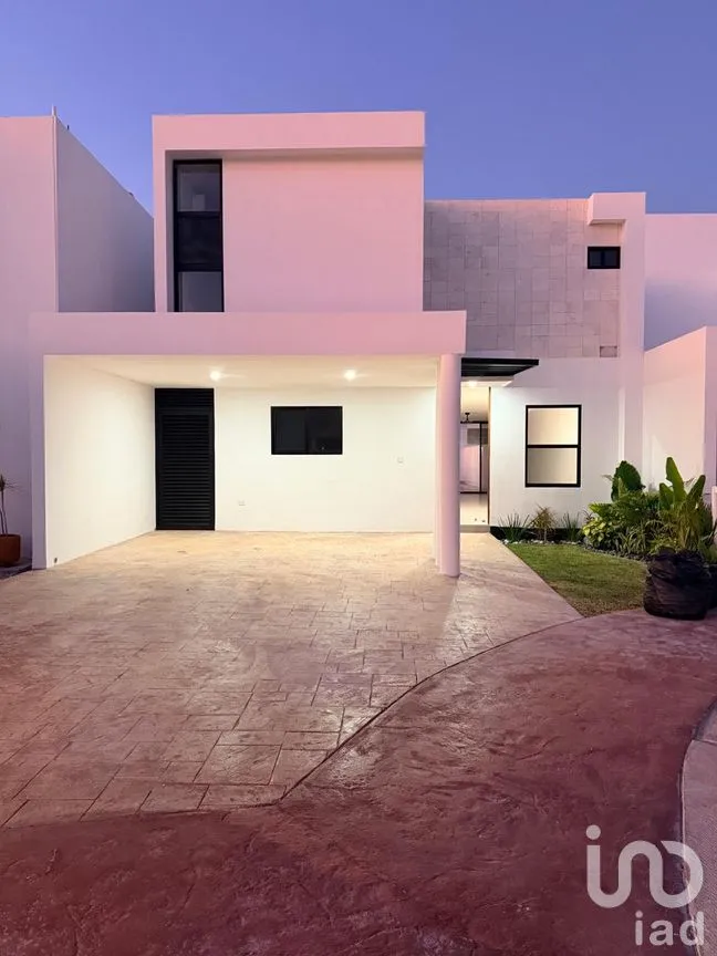 Casa en Renta en Cholul, Mérida, Yucatán | NEX-293425 | iad México | Foto 1 de 17