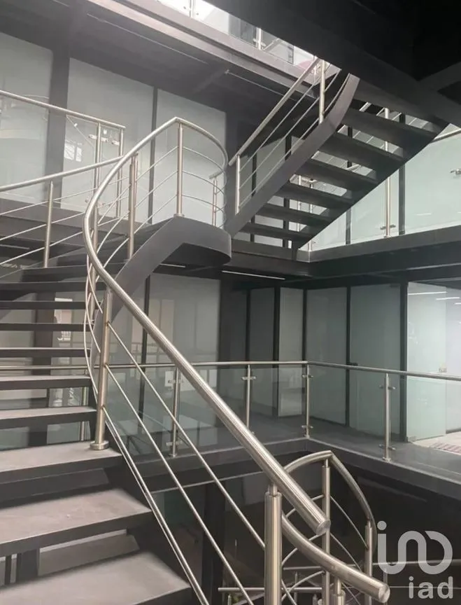Oficina en Renta en San Lucas Tepetlacalco, Tlalnepantla de Baz, México | NEX-214114 | iad México | Foto 2 de 8