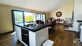 NEX-243206 - Casa en Venta, con 3 recamaras, con 3 baños, con 359 m2 de construcción en Caracol, CP 42855, Hidalgo.