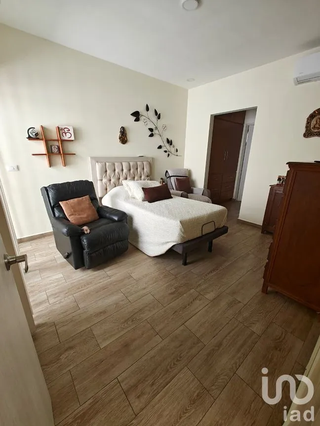 Casa en Venta en Pedregal de Schoenstatt, Corregidora, Querétaro | NEX-290162 | iad México | Foto 7 de 27