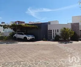 NEX-290162 - Casa en Venta, con 4 recamaras, con 3 baños, con 180 m2 de construcción en Pedregal de Schoenstatt, CP 76904, Querétaro.
