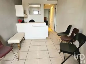 NEX-239957 - Local en Renta, con 1 recamara, con 1 baño, con 35 m2 de construcción.