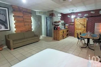 NEX-259697 - Departamento en Renta, con 2 recamaras, con 1 baño, con 518 m2 de construcción.