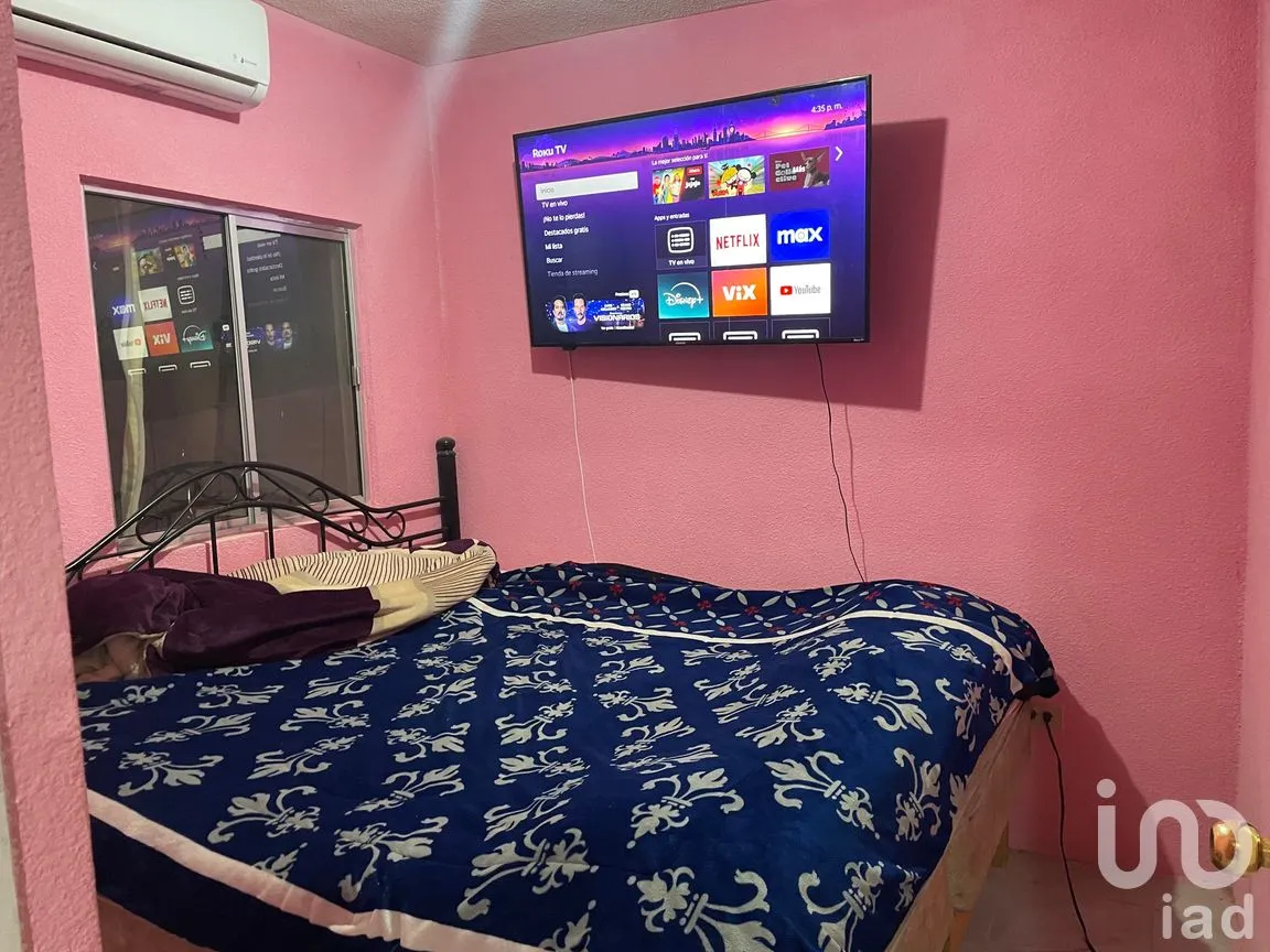 Casa en Venta en Cerradas de Oriente II, Juárez, Chihuahua | NEX-262610 | iad México | Foto 3 de 10