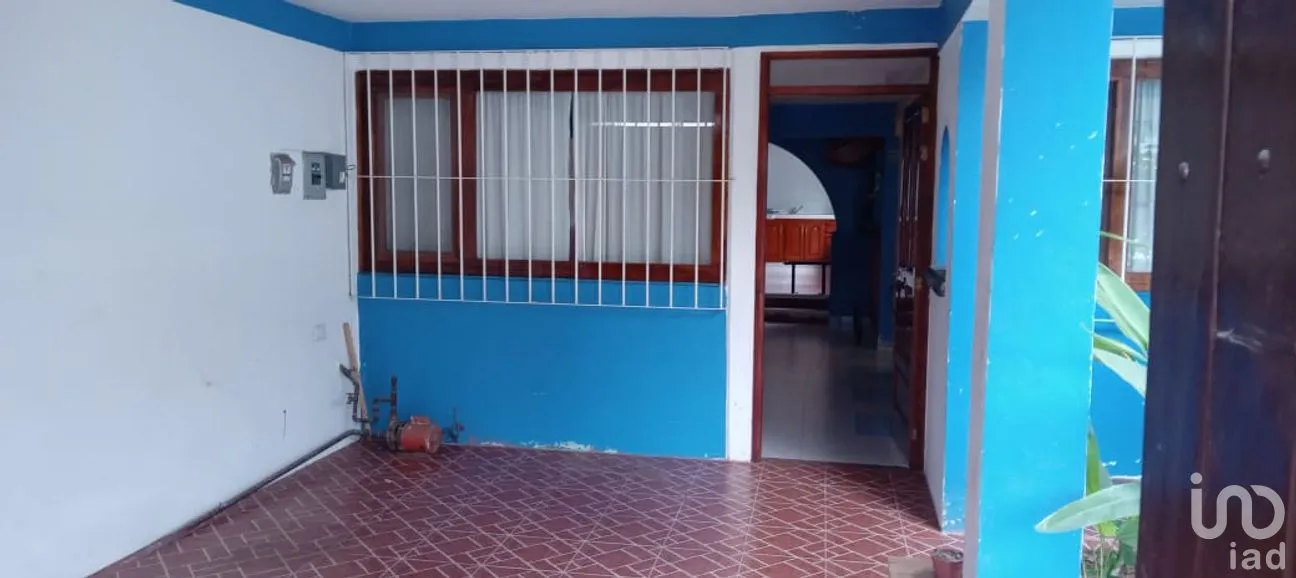 Casa en Venta en Jardines de Coatepec, Coatepec, Veracruz de Ignacio de la Llave | NEX-221992 | iad México | Foto 2 de 30