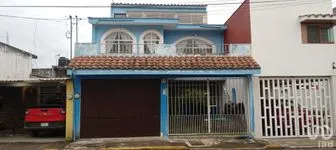 NEX-221992 - Casa en Venta, con 3 recamaras, con 2 baños, con 208 m2 de construcción en Jardines de Coatepec, CP 91557, Veracruz de Ignacio de la Llave.