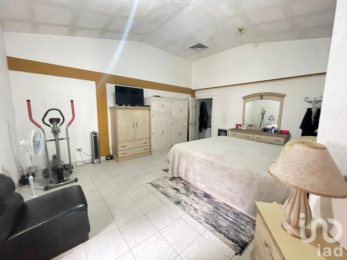 Casa en Venta en Villas del Bravo I, Juárez, Chihuahua | NEX-247495 | iad México | Foto 3 de 7