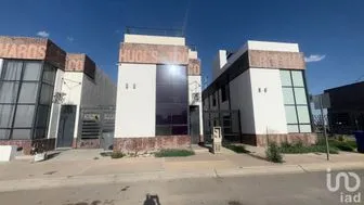 NEX-253515 - Casa en Renta, con 2 recamaras, con 2 baños, con 140 m2 de construcción en Distrito Soho, CP 32546, Chihuahua.
