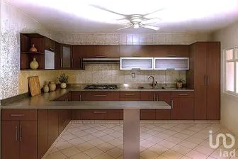 NEX-285424 - Casa en Venta, con 7 recamaras, con 2 baños, con 300 m2 de construcción en San Luis Rey, CP 78350, San Luis Potosí.