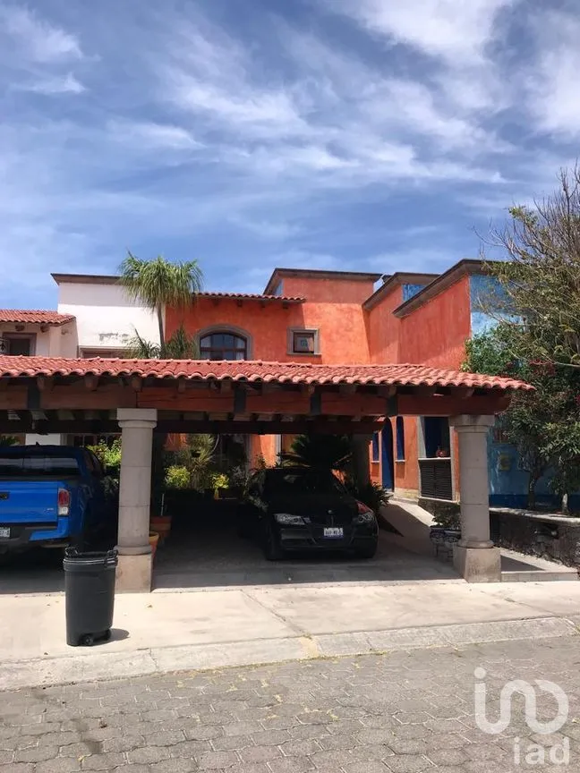 Casa en Venta en Claustros del Parque, Querétaro, Querétaro | NEX-189030 | iad México | Foto 1 de 10