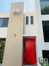 NEX-285896 - Casa en Renta, con 4 recamaras, con 4 baños, con 250 m2 de construcción en Ciudad Satélite, CP 53100, México.