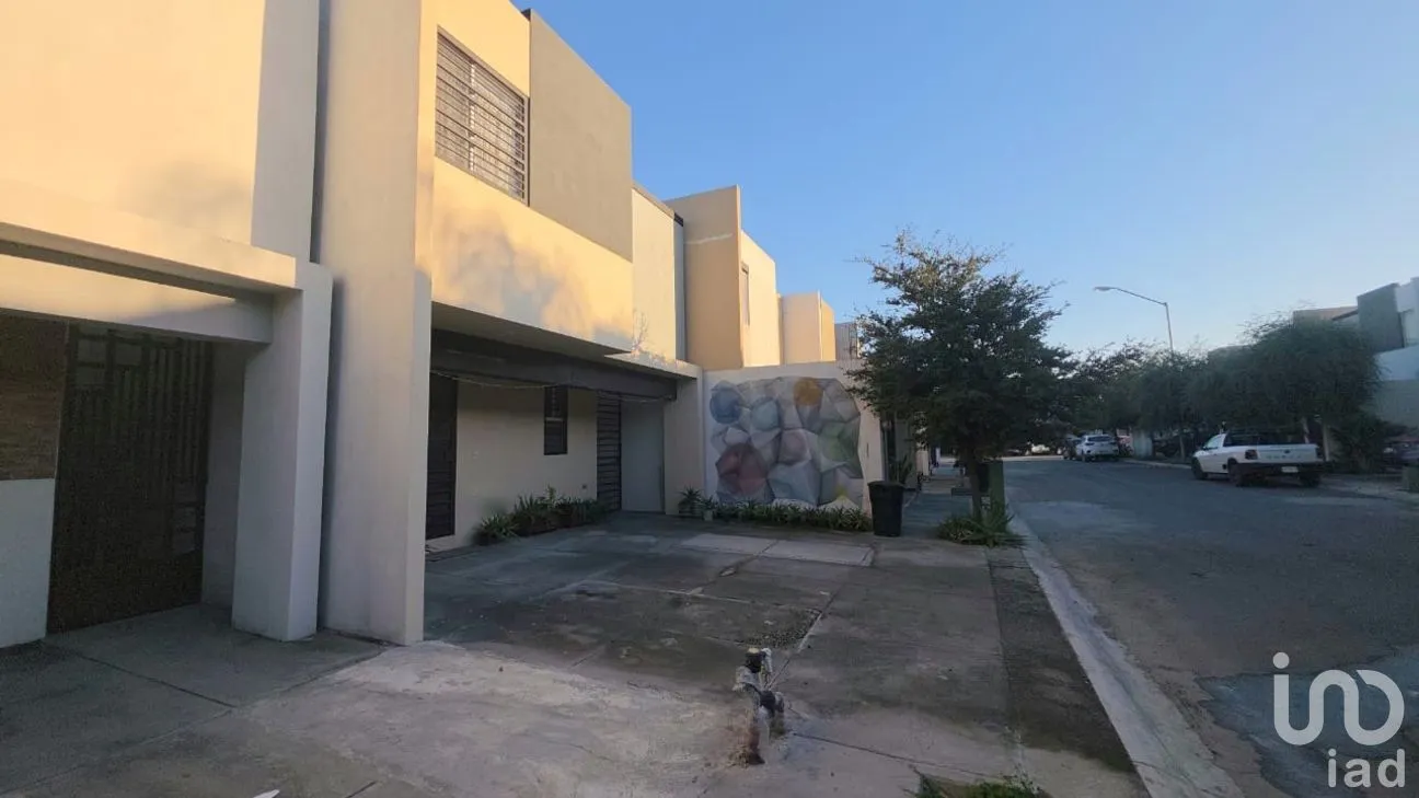 Casa en Venta en Capellanía Residencial, Apodaca, Nuevo León | NEX-263773 | iad México | Foto 3 de 49
