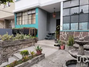 NEX-197899 - Casa en Venta, con 8 recamaras, con 7 baños, con 328 m2 de construcción en Moderna, CP 44190, Jalisco.